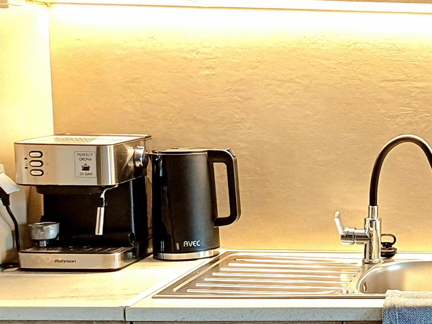 Angela'S Apartment Chalkís 외부 사진